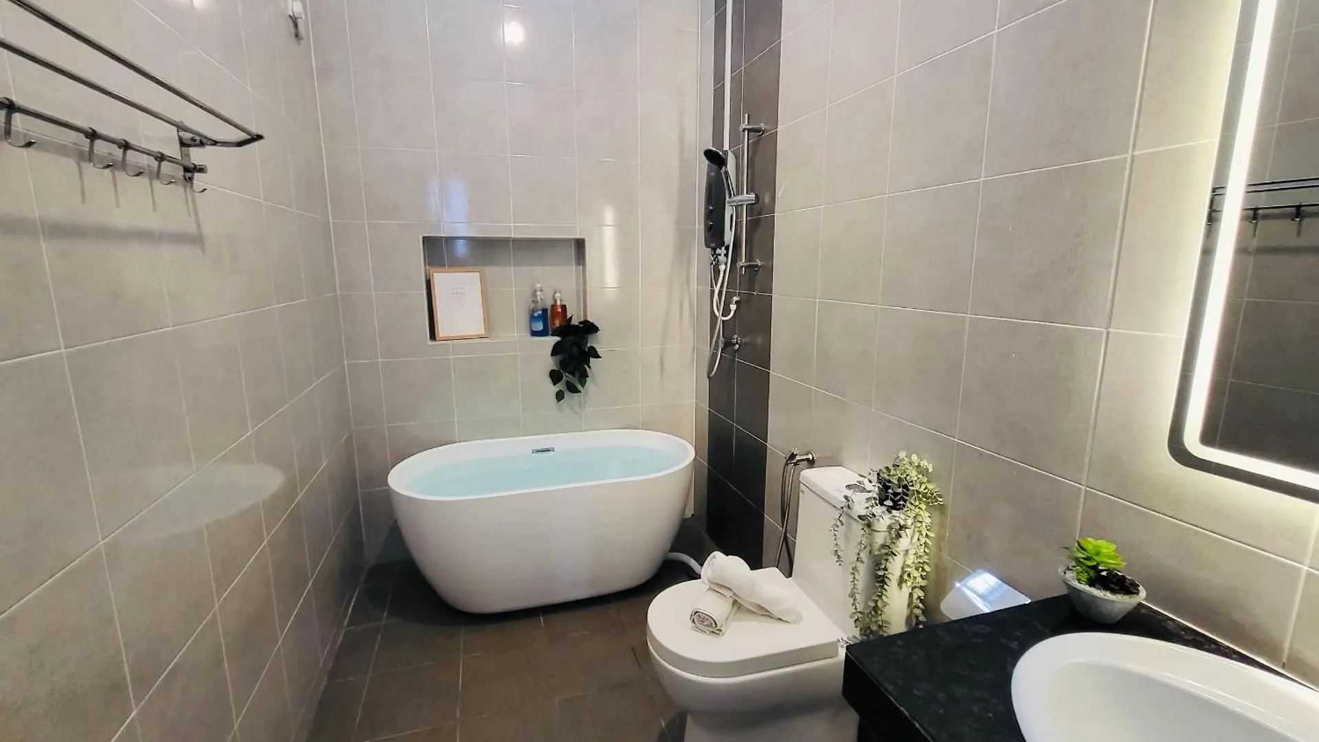 Ipoh Sunway Tambun Guesthouse And Villa By Iwh Suites Malaysia