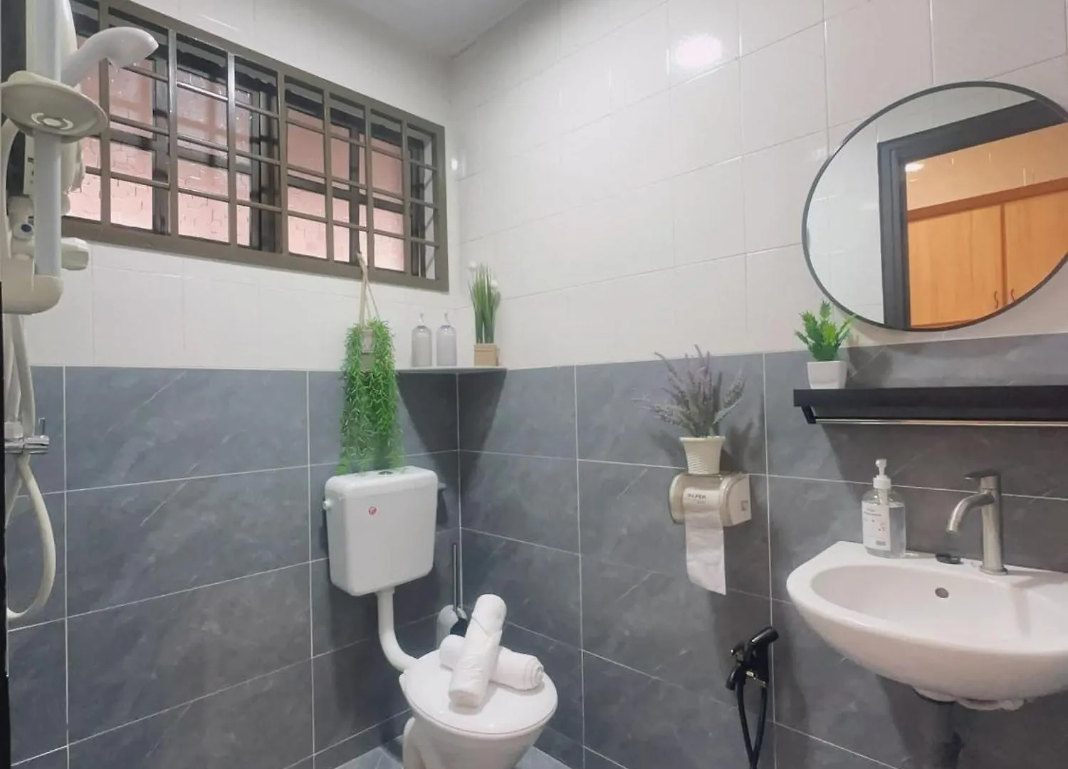 Apartment Ipoh Sunway Tambun Guesthouse And Villa By Iwh Suites